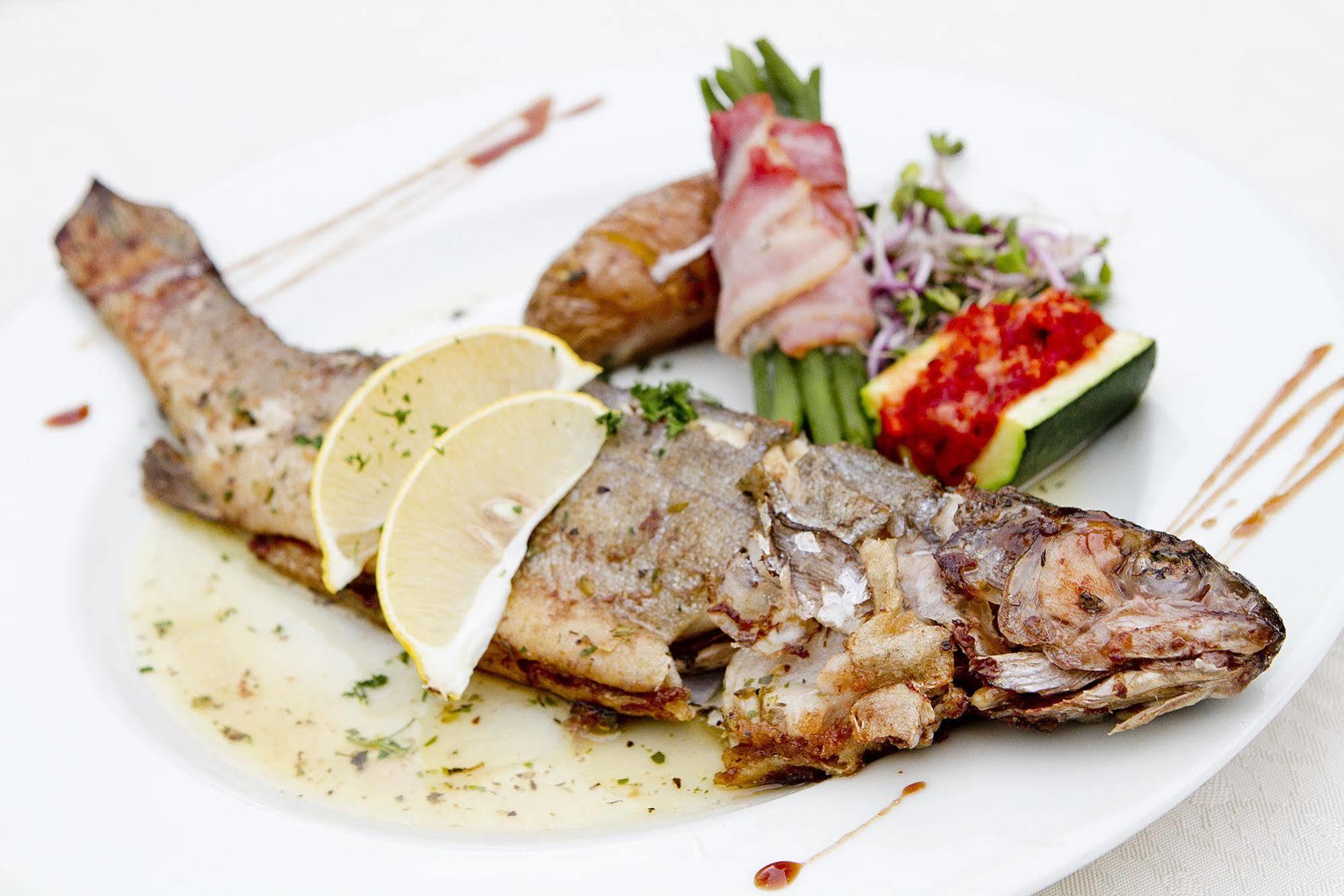 Hotel Restaurant Vijlerhof ไวเลิน ภายนอก รูปภาพ